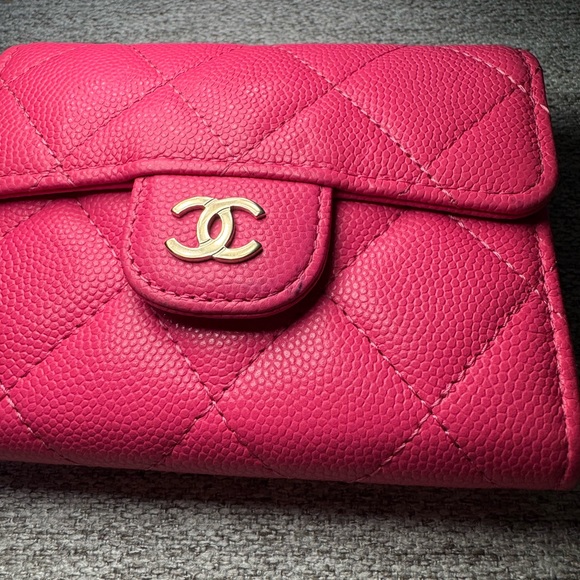 CHANEL CARD HOLDER/WALLET ON CHAIN - Picture 4 of 16